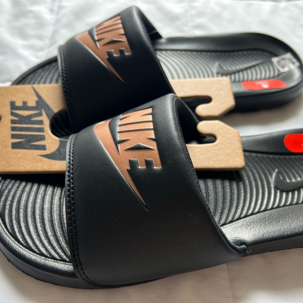 Nike Victori One Sandals Slides - Size 8 and 9- NEW